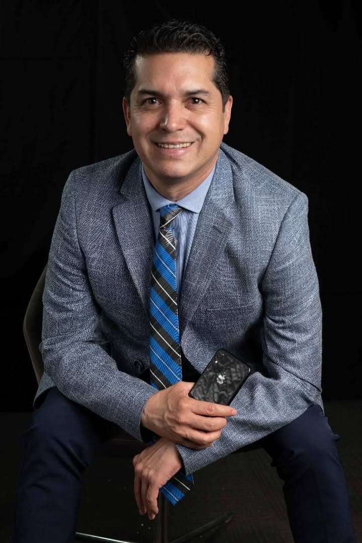 DEADLINE. Víctor Hugo Arteaga La descomposición y sospechas del excesivo efectivo en