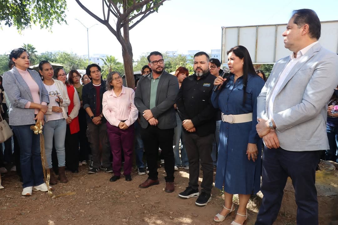 Inaugura la Escuela de Diseño y Artes Visuales el mural monumental