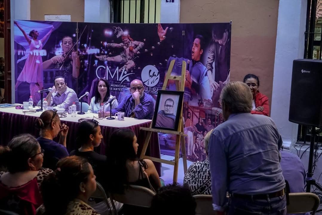 “El último diálogo”: Mazatlán rinde emotivo homenaje póstumo a Alonso Guerra