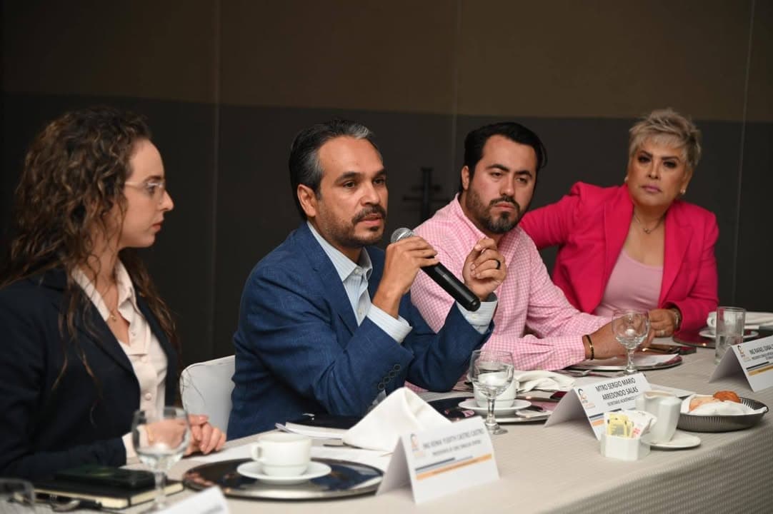 La UAS abre encuentro con el Consejo Intercamaral de Culiacán para escuchar