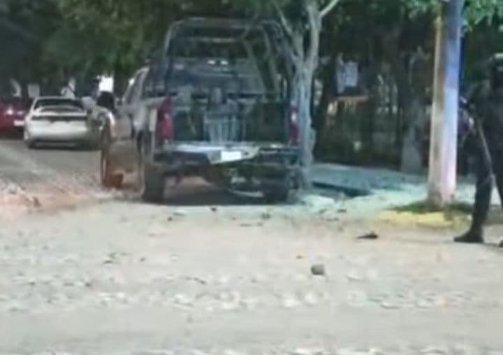 AVIENTAN UNA GRANADA A CASETA DE POLICÍA EN MAZATLÁN