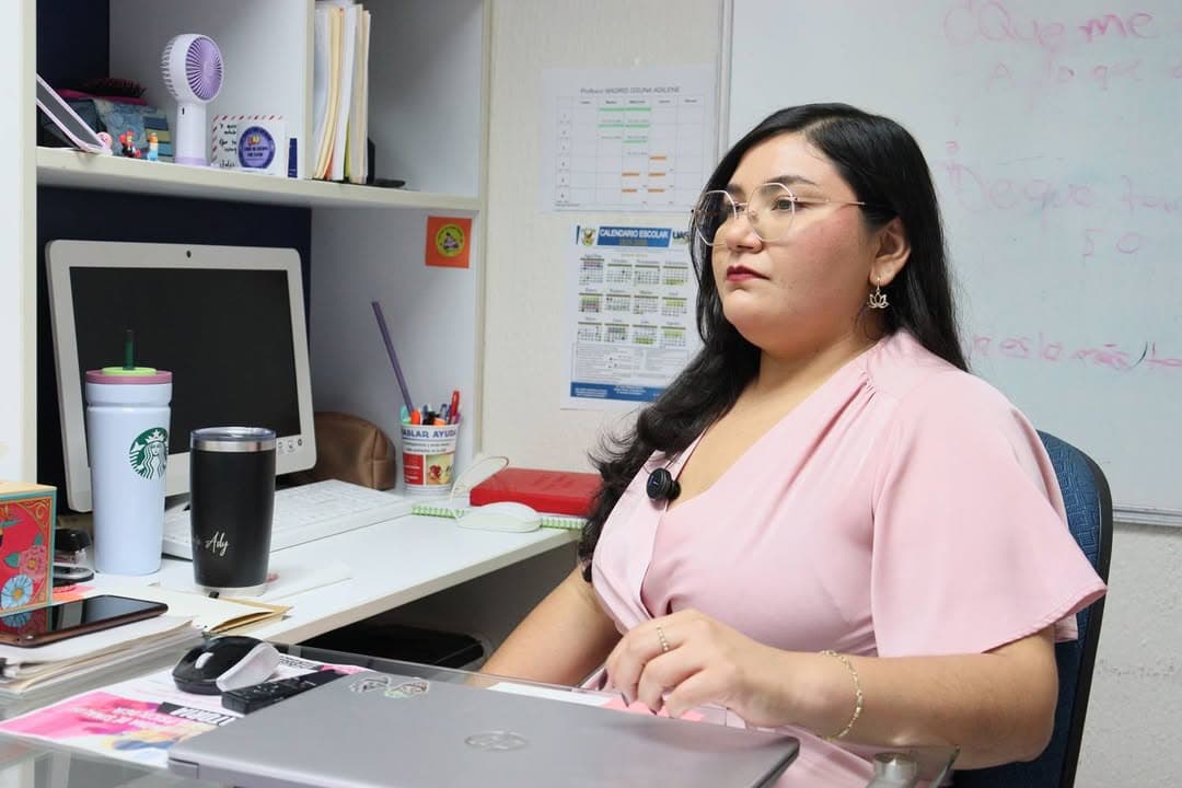 A través del Centro de Servicios Psicológicos a la Comunidad, la