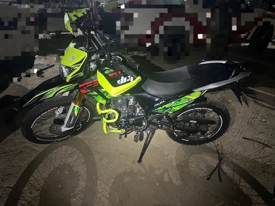 *Policía Municipal recupera motocicleta abandonada con reporte de robo*