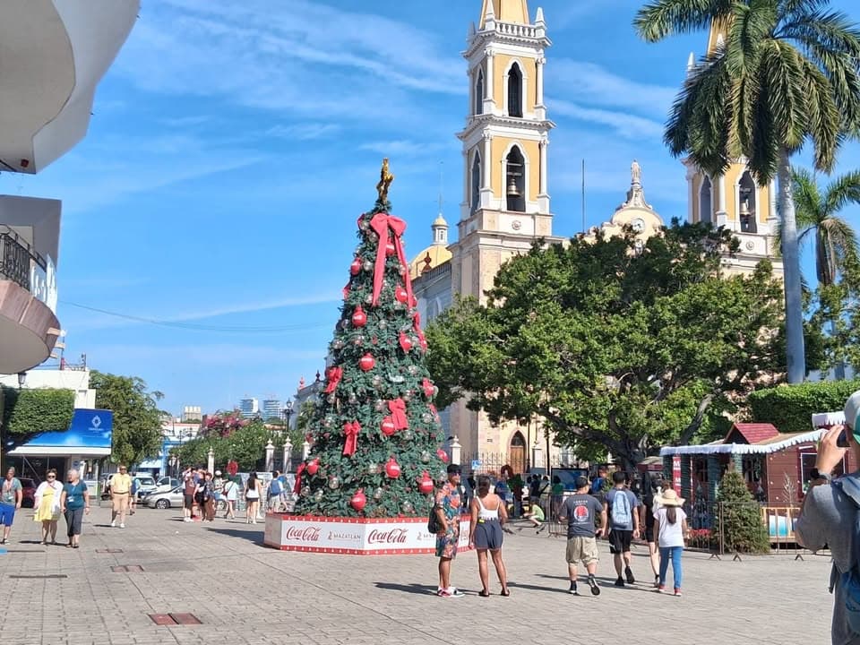 Llegan mas de 7 mil visitantes en dos cruceros a Mazatlán en vísperas de Nochebuena