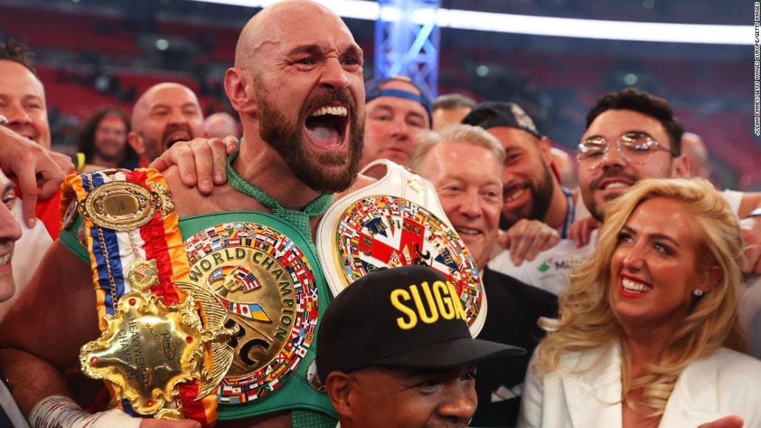 Tyson Fury retiene el título de peso pesado del CMB tras vencer a Dillian Whyte por nocaut técnico