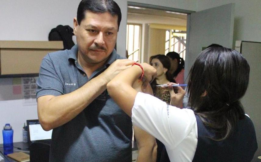Coahuila. Se terminan 80 mil dosis de vacuna contra influenza