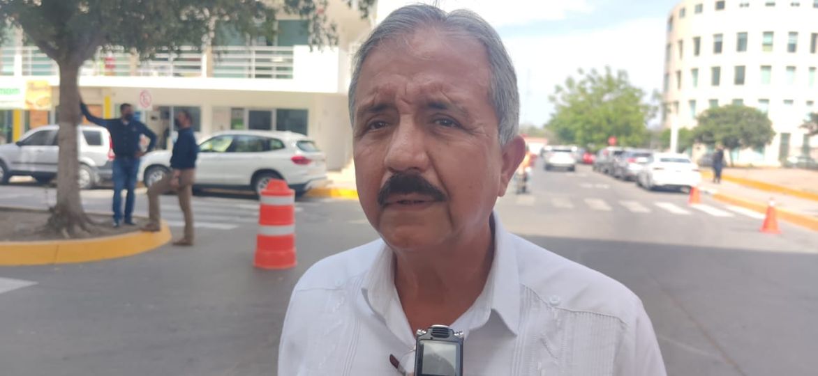 El alcalde Jesús Estrada Ferreiro dice que aún no sabe si ratificará en el cargo El alcalde Jesús Estrada Ferreiro dice que aún no sabe si ratificará en el cargo