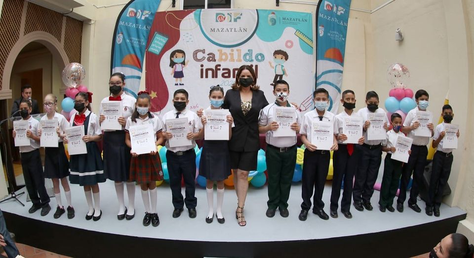 *Es Alejandro de Jesús Cervantes el nuevo Presidente de Cabildo Infantil 2021* *Es Alejandro de Jesús Cervantes el nuevo Presidente de Cabildo Infantil 2021*