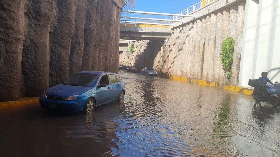 Fuertes lluvias con tormentas eléctricas que se registraron en Culiacán, dejaron Fuertes lluvias con tormentas eléctricas que se registraron en Culiacán, dejaron