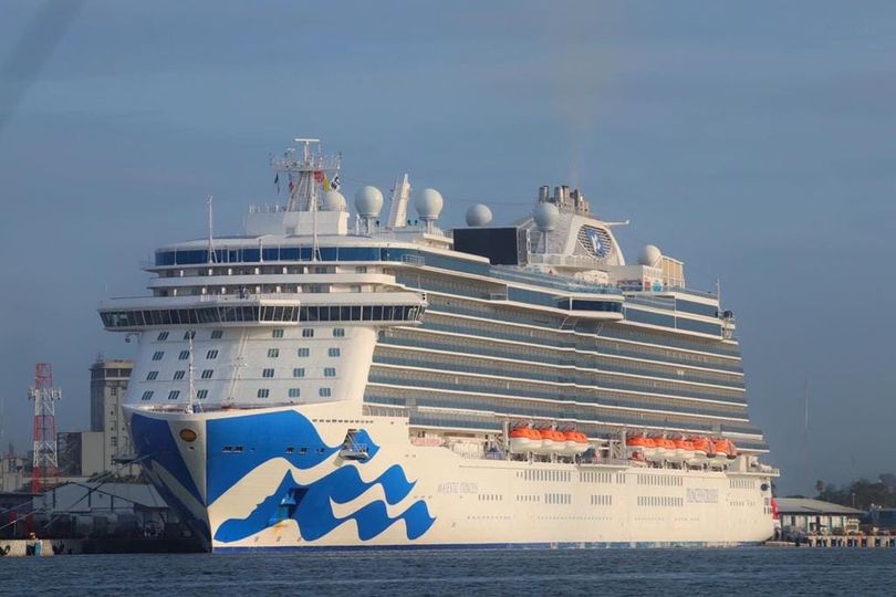 Llega a Mazatlán crucero turístico Majestic Princess Llega a Mazatlán crucero turístico Majestic Princess