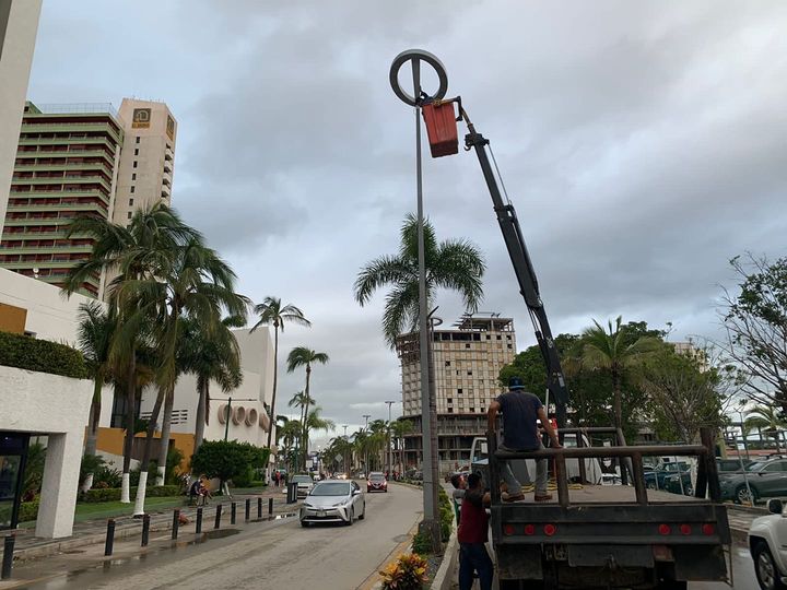 Restablece CFE servicio de energía en la ciudad Restablece CFE servicio de energía en la ciudad
