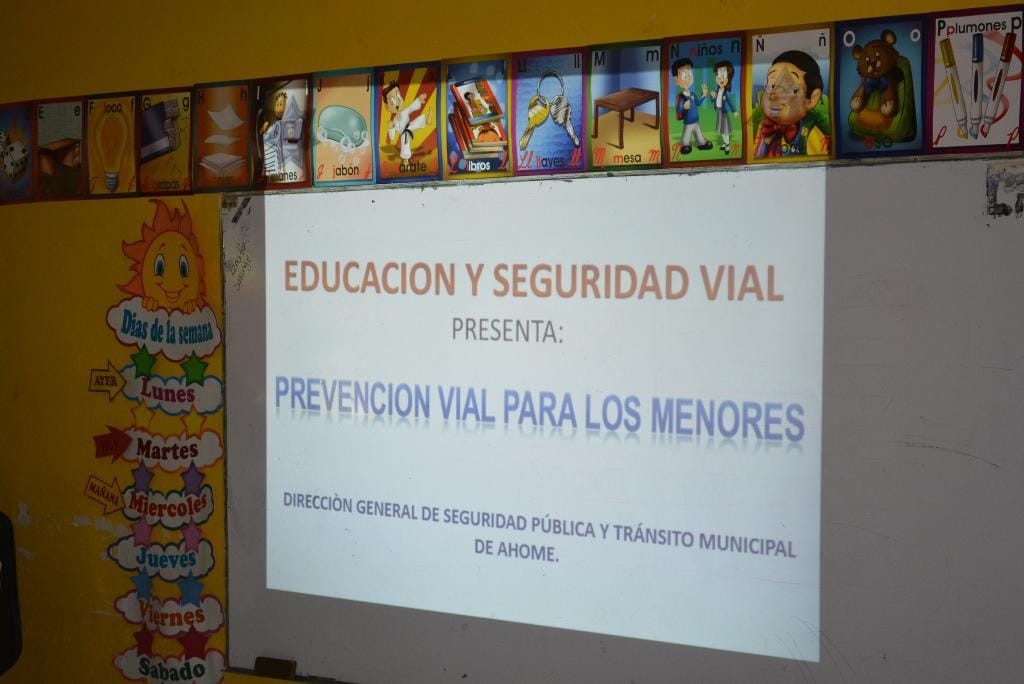 NIÑOS DE LA PRIMARIA MANUEL ROMERO CAMACHO APRENDEN PREVENCIÓN VIAL PARA MENORES NIÑOS DE LA PRIMARIA MANUEL ROMERO CAMACHO APRENDEN PREVENCIÓN VIAL PARA MENORES