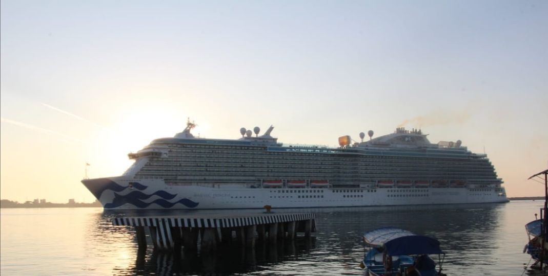 Arriba el “Majestic Princess” a Mazatlán con más de 2 mil 500 visitantes