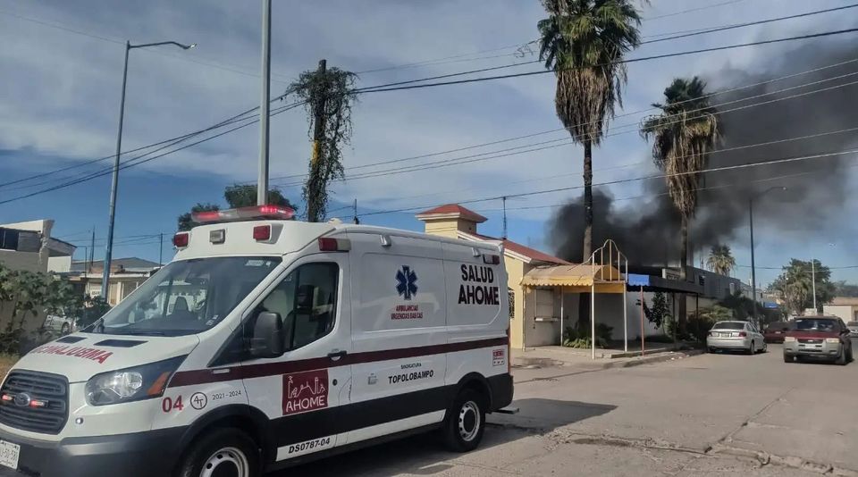 Incendio moviliza a elementos de rescate en Los Mochis Incendio moviliza a elementos de rescate en Los Mochis