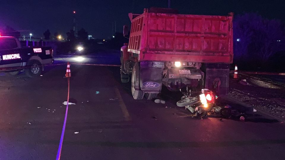 Motociclista pierde la vida tras impactar contra un dompe Motociclista pierde la vida tras impactar contra un dompe