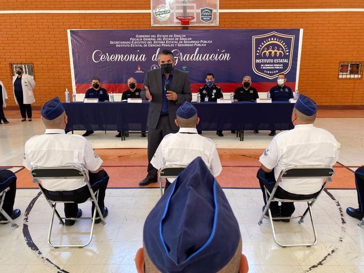 Se suman a seguridad de Sinaloa,18 cadetes graduados de la Unipol Se suman a seguridad de Sinaloa,18 cadetes graduados de la Unipol
