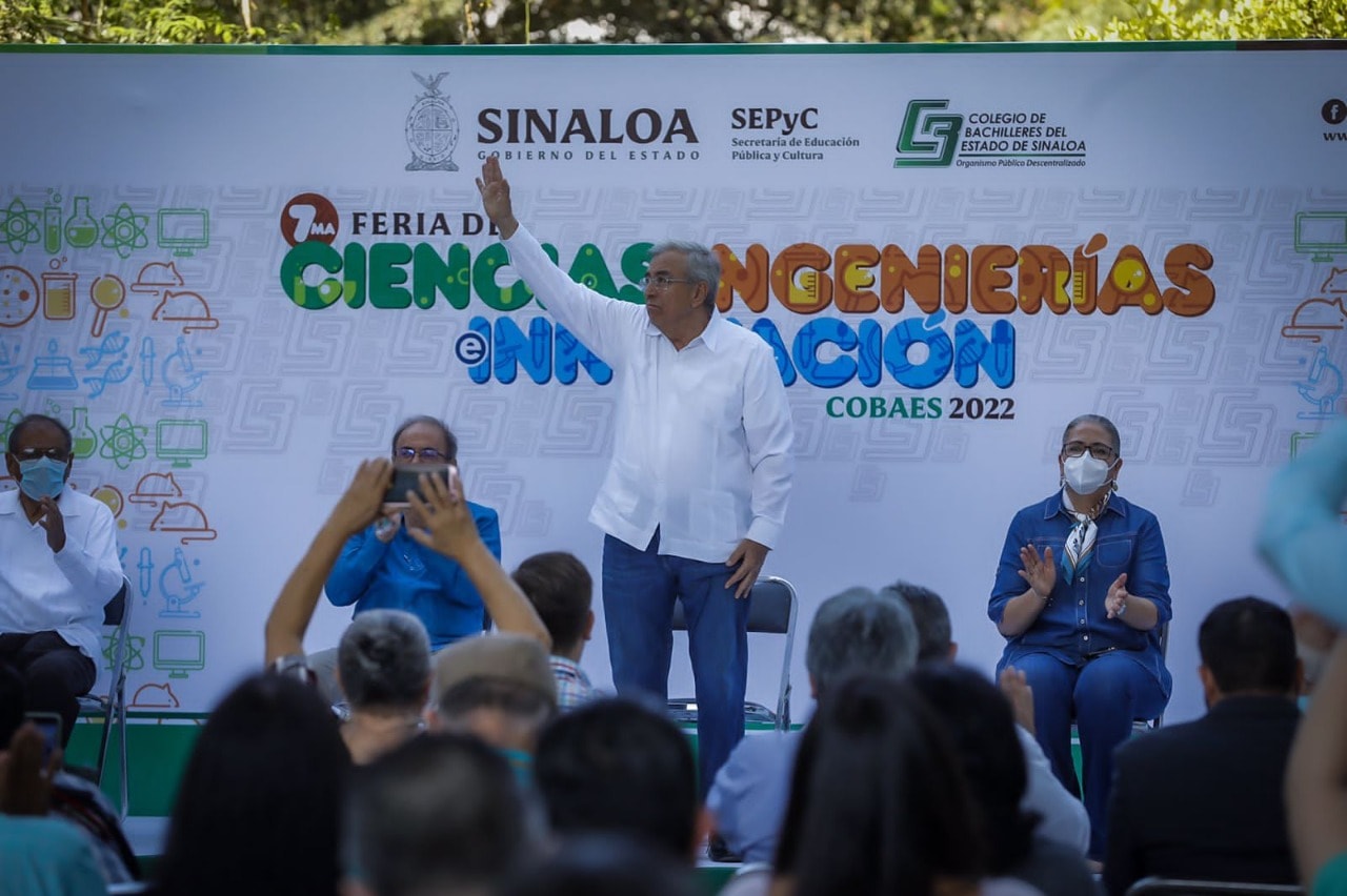 *Rocha ofrece respaldo económico para continuar fortaleciendo a Cobaes*