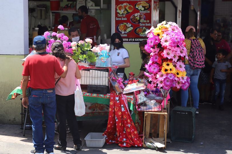 Se incrementan ventas por el Día de las Madres en Mazatlán