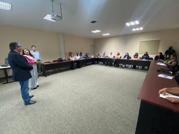 Capacita CEAIV a sus asesores jurídicos en la Unipol Capacita CEAIV a sus asesores jurídicos en la Unipol