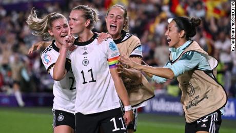 Los seis goles de Alexandra Popp en la Eurocopa 2022 igualan el récord histórico en un solo torneo.