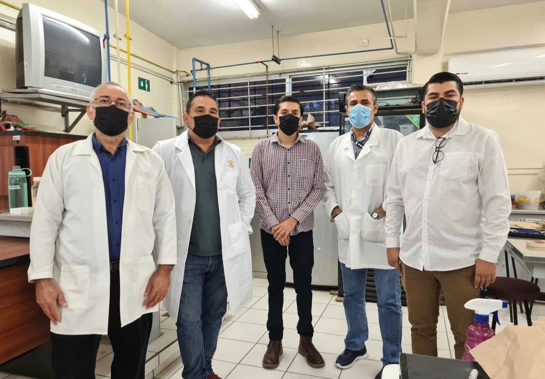 Académicos de Biología estudian al pez diablo como especie invasora Académicos de Biología estudian al pez diablo como especie invasora