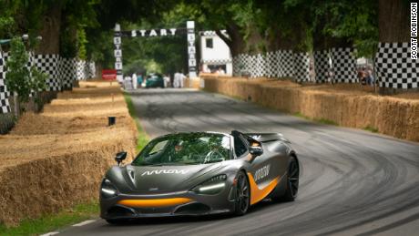 Schmidt corrió con su McLaren en el Goodwood Festival of Speed.