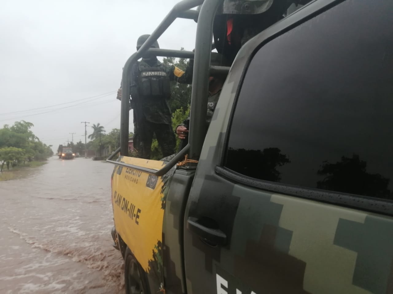 Protección Civil atiende damnificados en Estación Bamoa con refugio temporal* Protección Civil atiende damnificados en Estación Bamoa con refugio temporal*