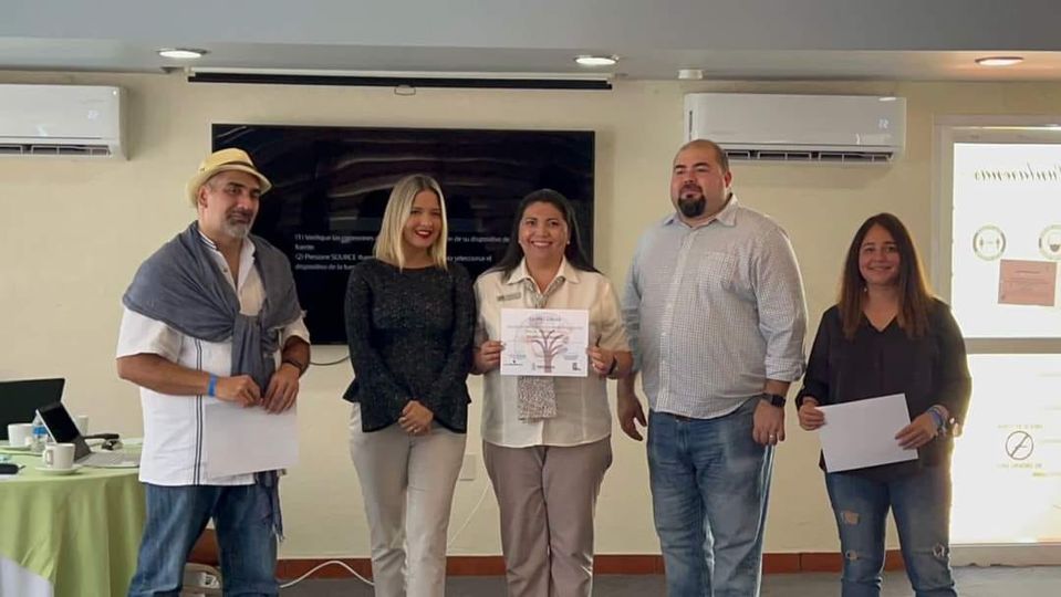 Se forma el primer clúster especializado en temas de turismo y romance para la Se forma el primer clúster especializado en temas de turismo y romance para la