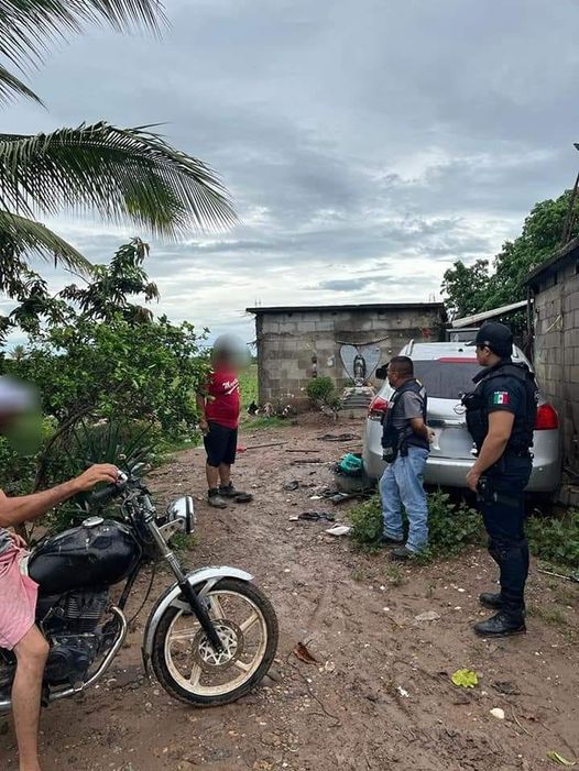 Con la finalidad de Proteger su integridad, policías de la Unidad Preventiva en Con la finalidad de Proteger su integridad, policías de la Unidad Preventiva en
