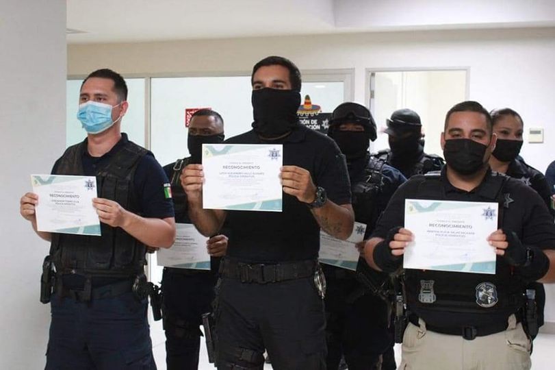 Reconoce Gobierno Municipal a 46 agentes como Policías de Mes Reconoce Gobierno Municipal a 46 agentes como Policías de Mes