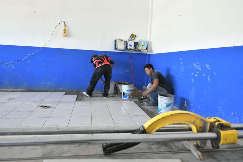 Rehabilitan servicios básicos en las escuelas de Sinaloa Rehabilitan servicios básicos en las escuelas de Sinaloa