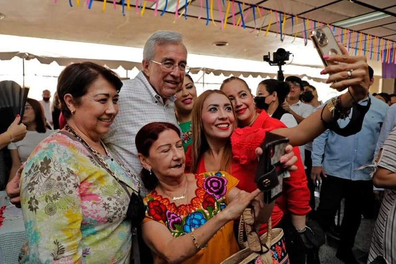 *Rocha inaugura Gran Kermesse Mexicana del DIF Sinaloa* *Rocha inaugura Gran Kermesse Mexicana del DIF Sinaloa*