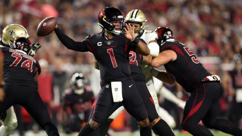Los Cardinals terminaron con la racha más larga en la NFL de juegos consecutivos sin anotar 40+ (87 juegos).