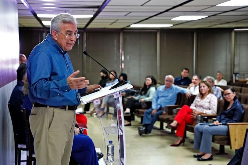 Anuncia Rocha mejoras salariales y prestaciones para el magisterio sinaloense Anuncia Rocha mejoras salariales y prestaciones para el magisterio sinaloense