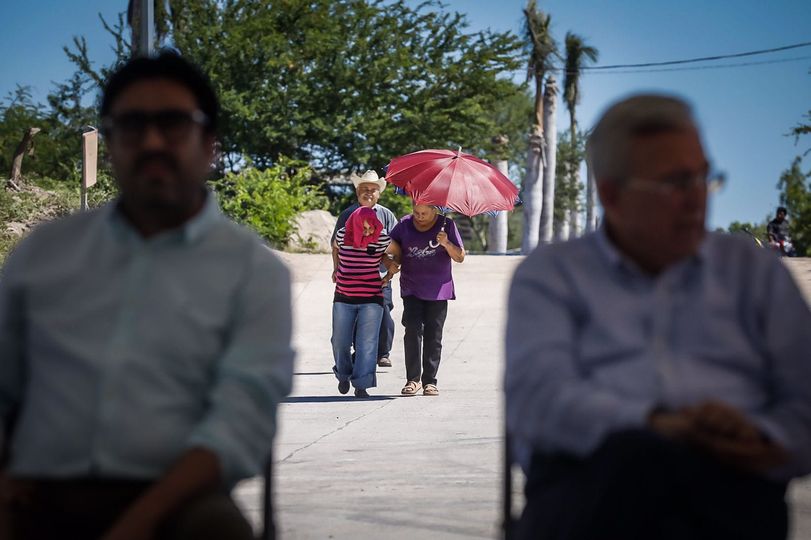 Inaugura Rocha Moya obra de pavimento en calle principal del Ejido Tierra y Libe Inaugura Rocha Moya obra de pavimento en calle principal del Ejido Tierra y Libe