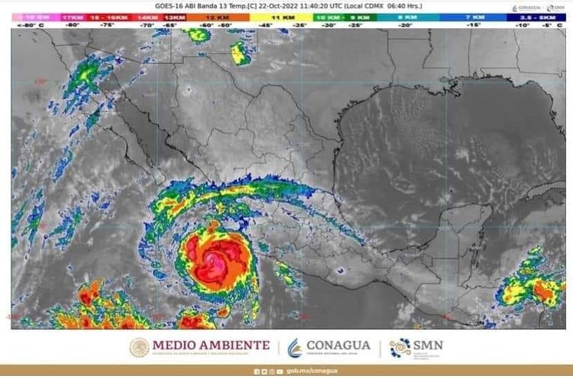 #OFICIAL: ROSLYN YA ES HURAC脕N 4 #OFICIAL: ROSLYN YA ES HURAC脕N 4