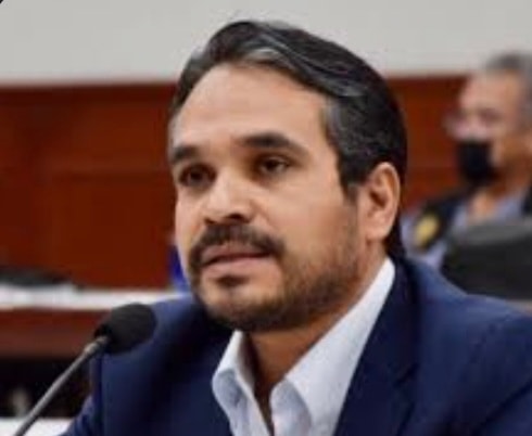 “No a un retroceso en nuestra democracia, no a la reforma del INE”: Sergio Mario “No a un retroceso en nuestra democracia, no a la reforma del INE”: Sergio Mario