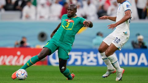 Senegal comenzó el juego con el pie delantero y dominó las etapas iniciales.