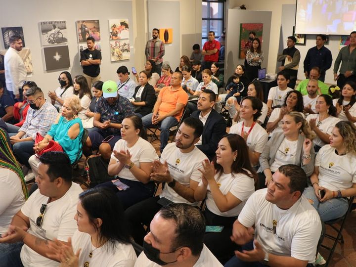 *Gobierno de Mazatlán logró a impulsar a 100 emprendedores en este 2022.* *Gobierno de Mazatlán logró a impulsar a 100 emprendedores en este 2022.*