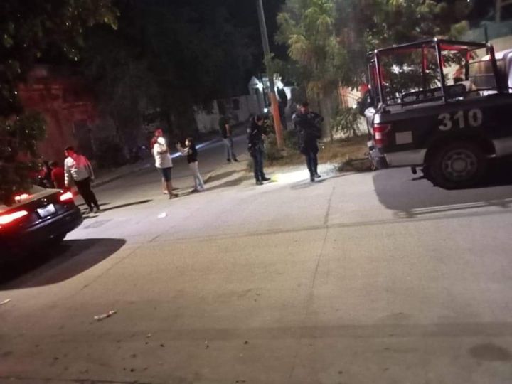 NIÑA SE VUELA DEDO CON PIROTECNIA EN VILLA UNIÓN NIÑA SE VUELA DEDO CON PIROTECNIA EN VILLA UNIÓN