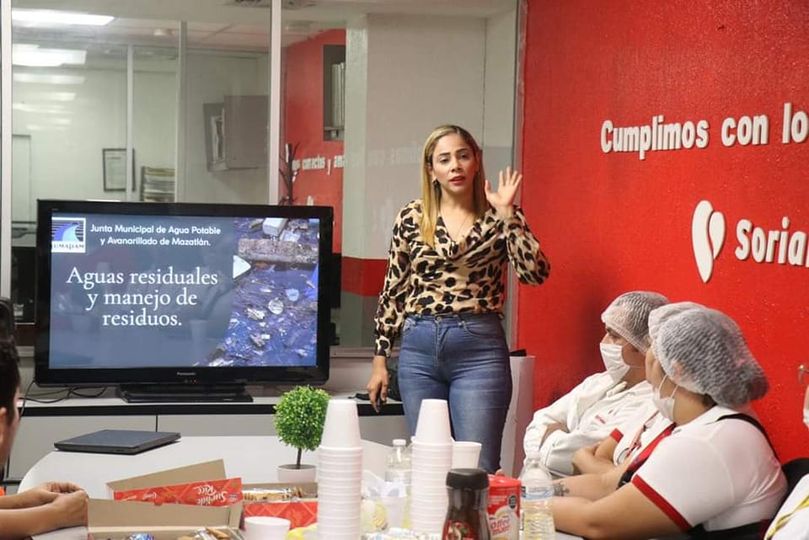 Recibe personal de Soriana capacitación para el buen manejo y cuidado del agua Recibe personal de Soriana capacitación para el buen manejo y cuidado del agua