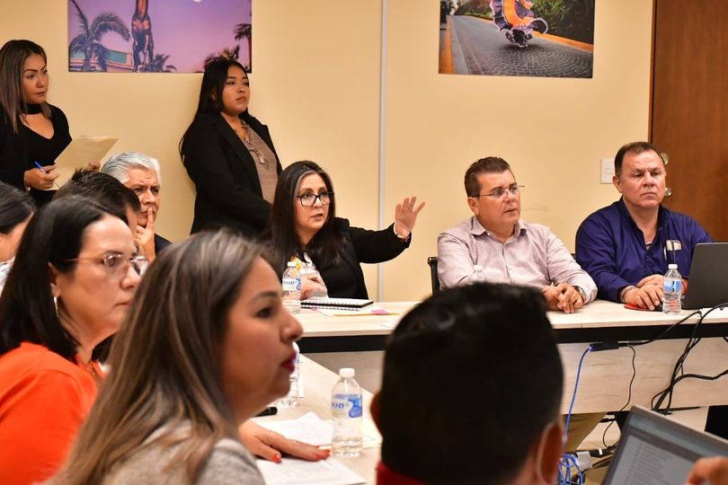 *Revisan Cabildo y funcionarios el presupuesto de egresos para el 2023.* *Revisan Cabildo y funcionarios el presupuesto de egresos para el 2023.*