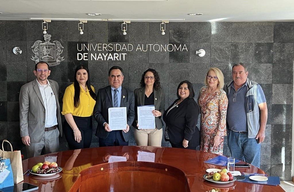 Signa la UAS convenio de colaboración con la Universidad Autónoma de Nayarit Signa la UAS convenio de colaboración con la Universidad Autónoma de Nayarit