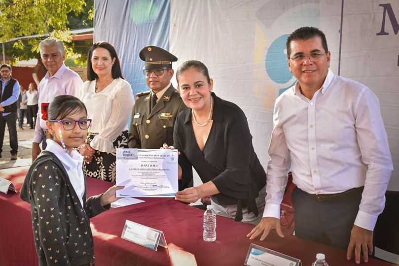 *Sumarán esfuerzos gobiernos Municipal y Estatal para atender prioridades urgent *Sumarán esfuerzos gobiernos Municipal y Estatal para atender prioridades urgent