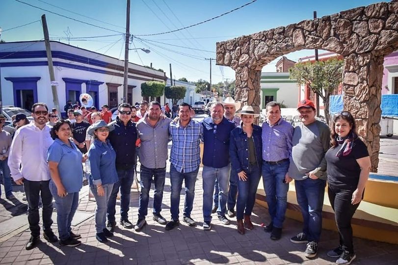 *El apoyo del Gobierno de Mazatlán llegará a La Noria, asegura Edgar González.* *El apoyo del Gobierno de Mazatlán llegará a La Noria, asegura Edgar González.*