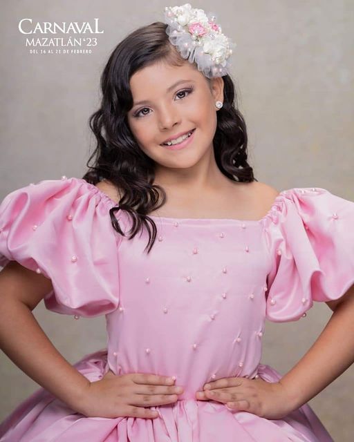 *Sueña Osleidy Aimee en convertirse en la Reina Infantil de “Déjàvu 125 años de *Sueña Osleidy Aimee en convertirse en la Reina Infantil de “Déjàvu 125 años de
