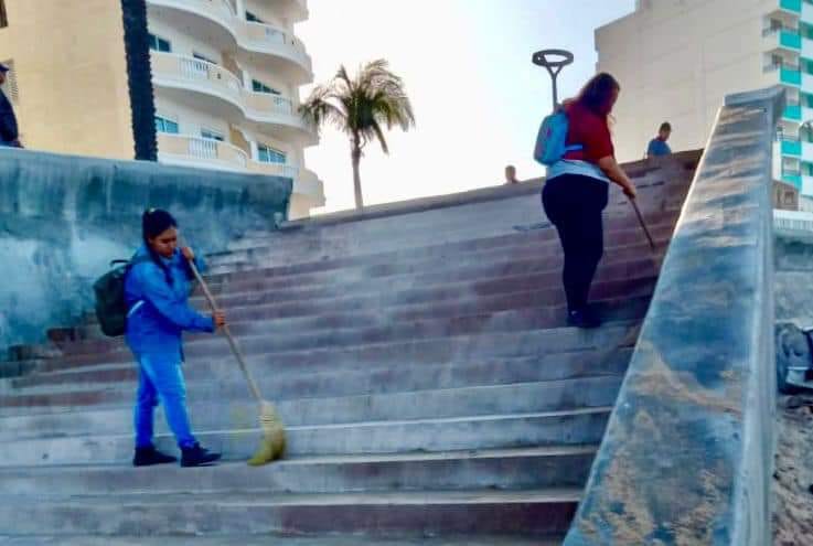 Alistan la ciudad para la máxima fiesta del pueblo. Alistan la ciudad para la máxima fiesta del pueblo.