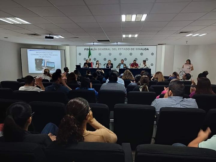 #FiscalíaSinaloa capacita a persona del Ministerio Público, auxiliares y de Ases #FiscalíaSinaloa capacita a persona del Ministerio Público, auxiliares y de Ases