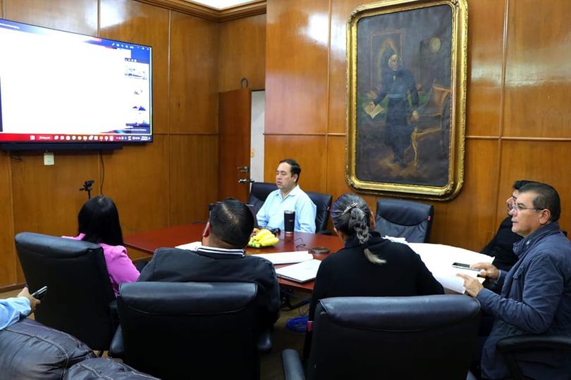 *Gobierno Municipal busca la certeza jurídica de vecinos de colonia Los Pinos, e *Gobierno Municipal busca la certeza jurídica de vecinos de colonia Los Pinos, e