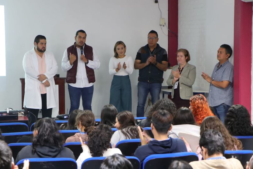 *Realizan IMJU y UNEME jornada de prevención y atención al SIDA en el CBTIS 51. *Realizan IMJU y UNEME jornada de prevención y atención al SIDA en el CBTIS 51.